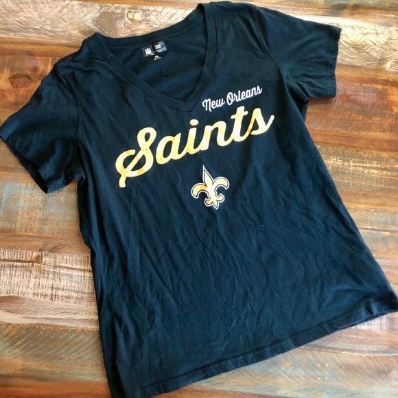 Team Apparel Tops - Women’s SAINTS T-Shirt - Great Condition